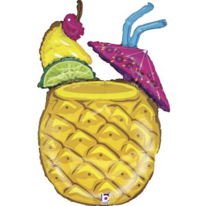 Коктель в ананасі